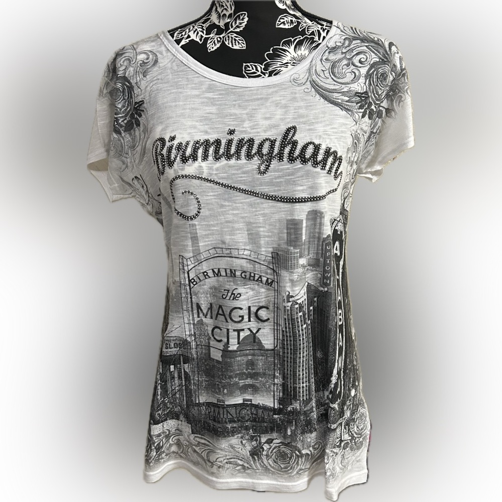 NWOT Large Short Sleeve T-Shirt Birmingham, AL The Magic City